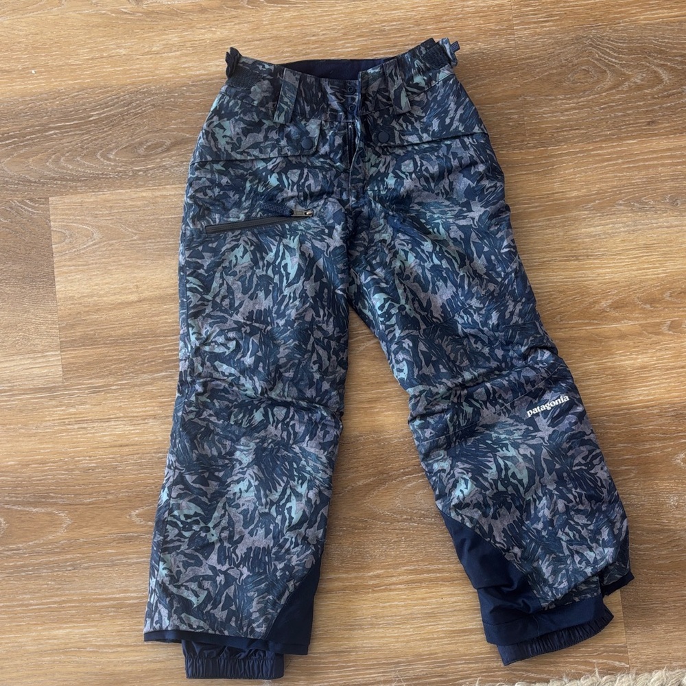 Patagonia Ski Pants size 5-6 (XS)